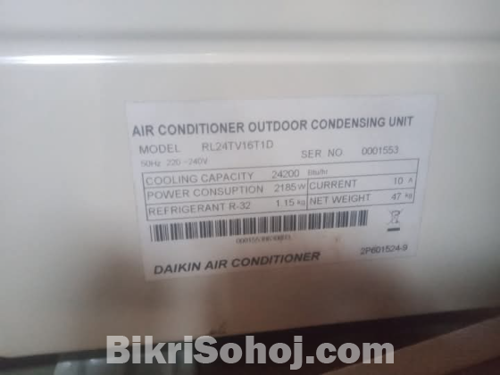 Daikin Ac 2.5 ton